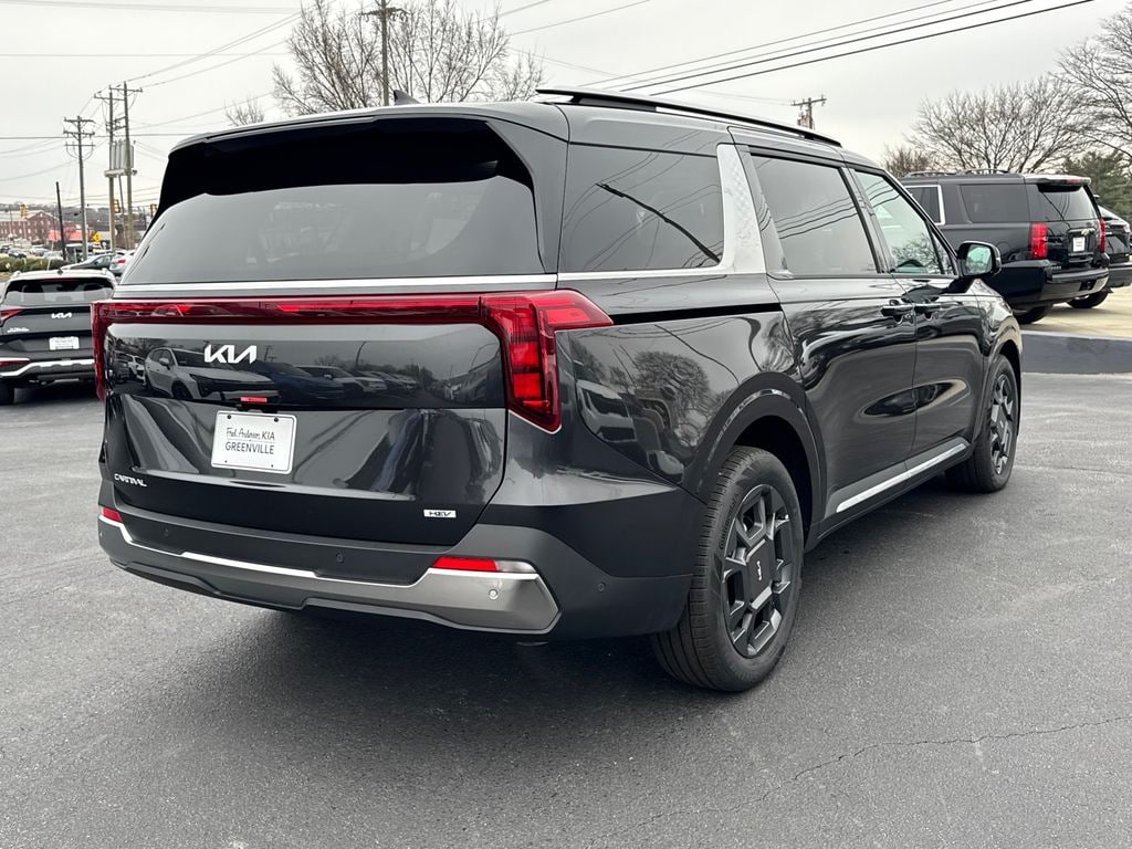 New 2026 Kia Carnival Hybrid SX Van Passenger Van