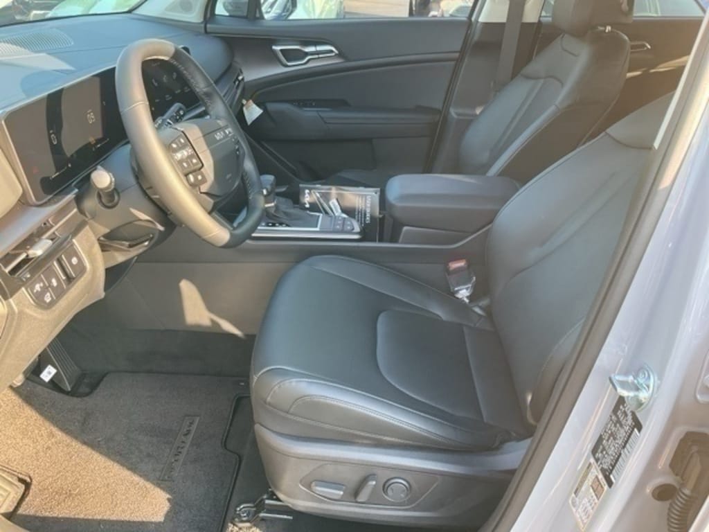 New 2026 Kia Sportage EX SUV