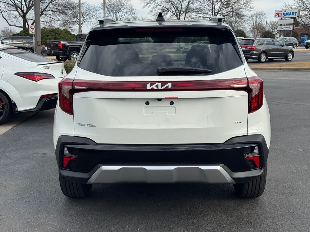 New 2026 Kia Seltos S SUV