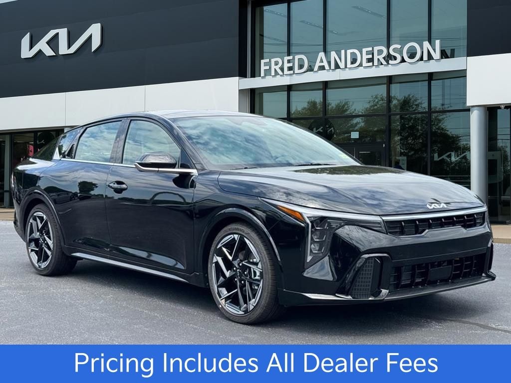 New 2026 Kia K4 GT-Line Sedan
