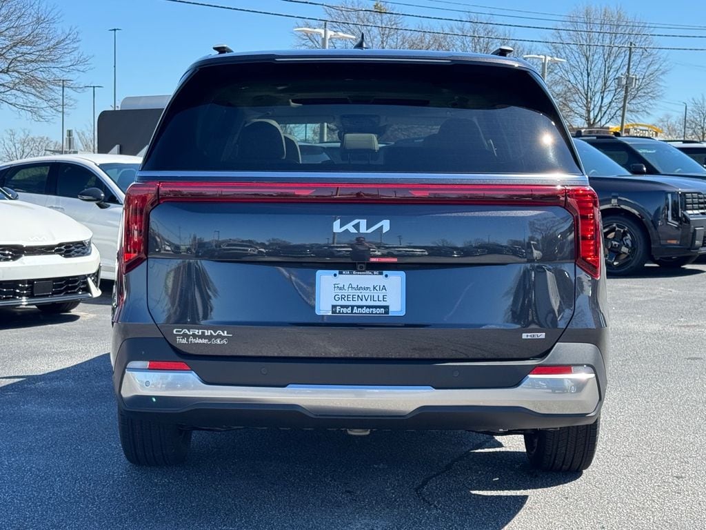 New 2026 Kia Carnival Hybrid SX Van Passenger Van