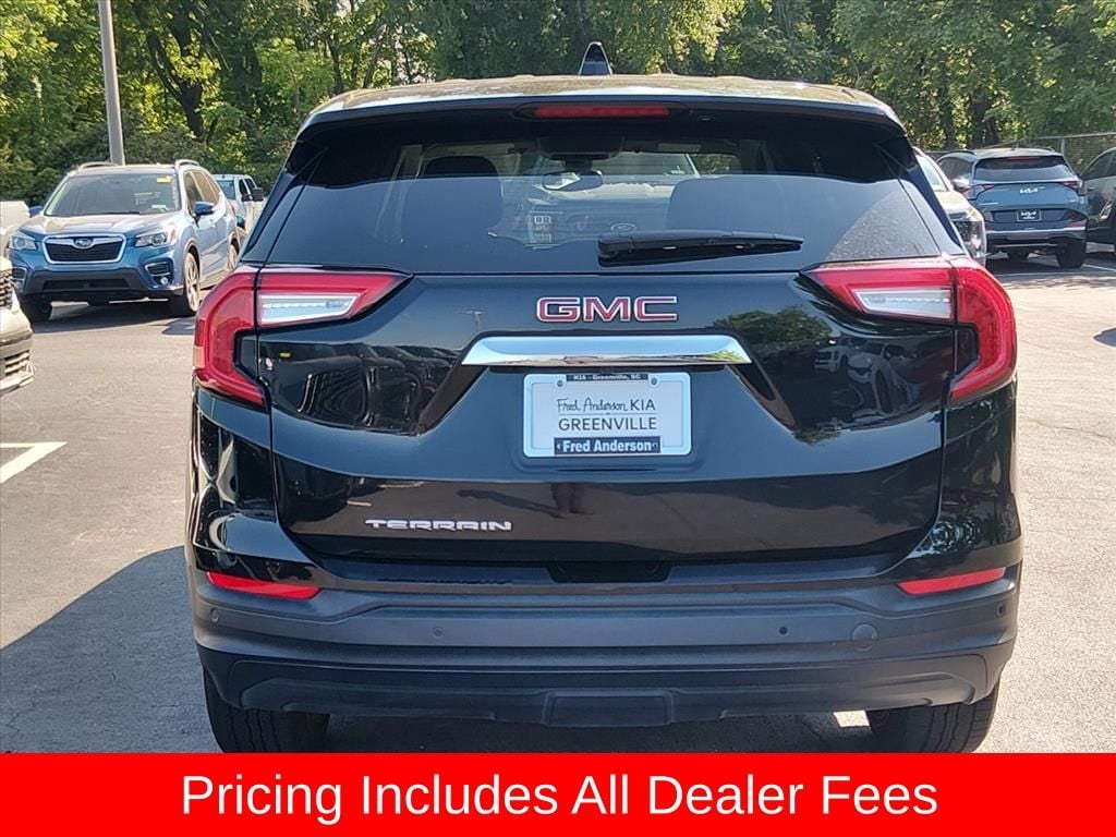 Used 2022 GMC Terrain SLE SUV