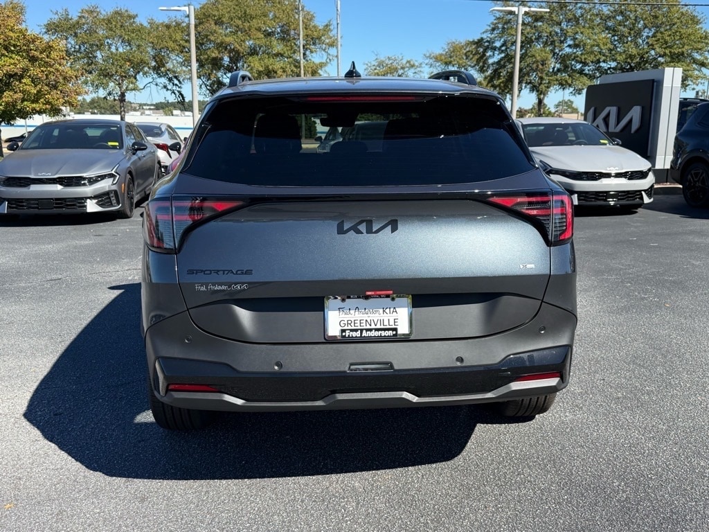 New 2026 Kia Sportage Hybrid X-Line SUV