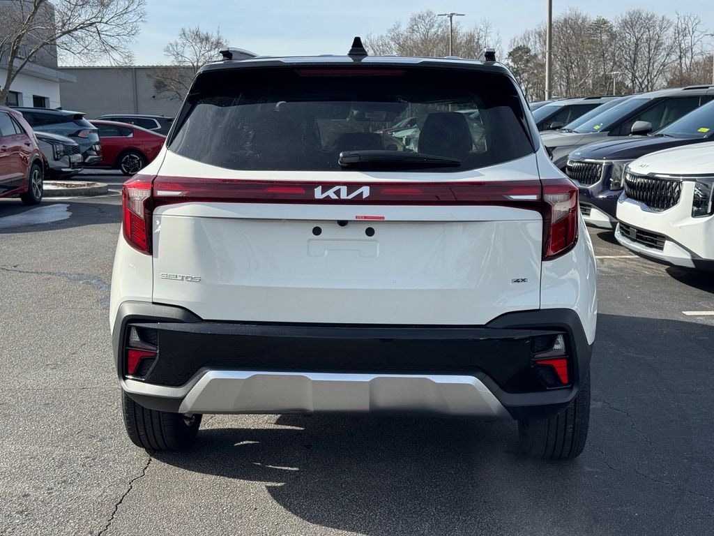 New 2026 Kia Seltos S SUV