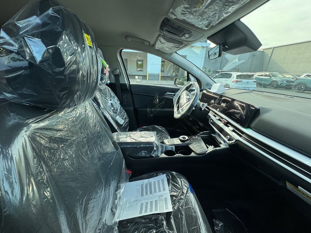 New 2026 Kia Sportage Hybrid LX SUV