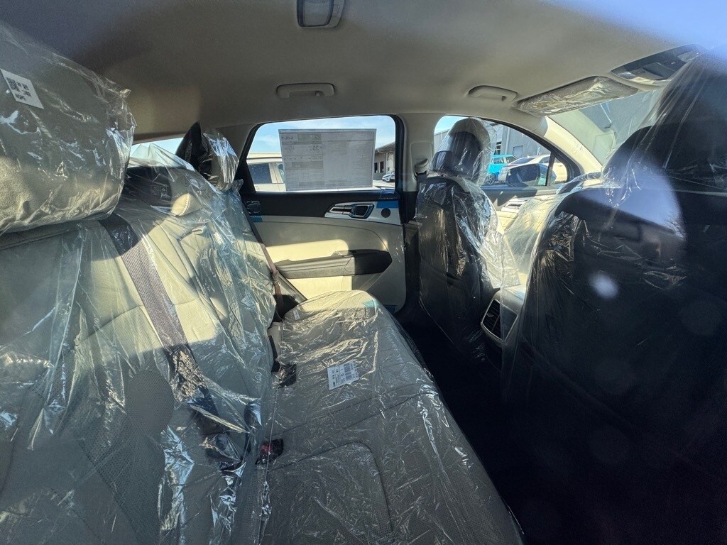 New 2026 Kia Sportage Hybrid EX SUV