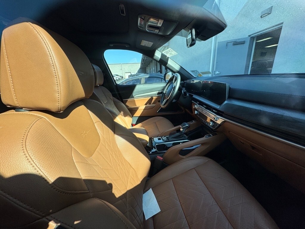 2025 Kia Telluride EX X-Line photo 3