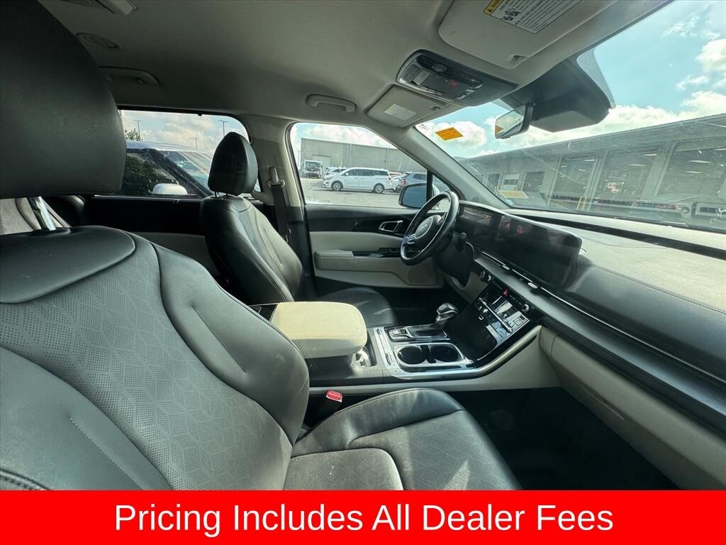 Certified 2024 Kia Carnival SX Minivan/Van