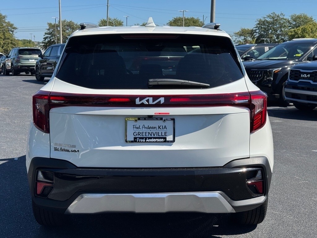 2026 Kia Seltos EX photo 3