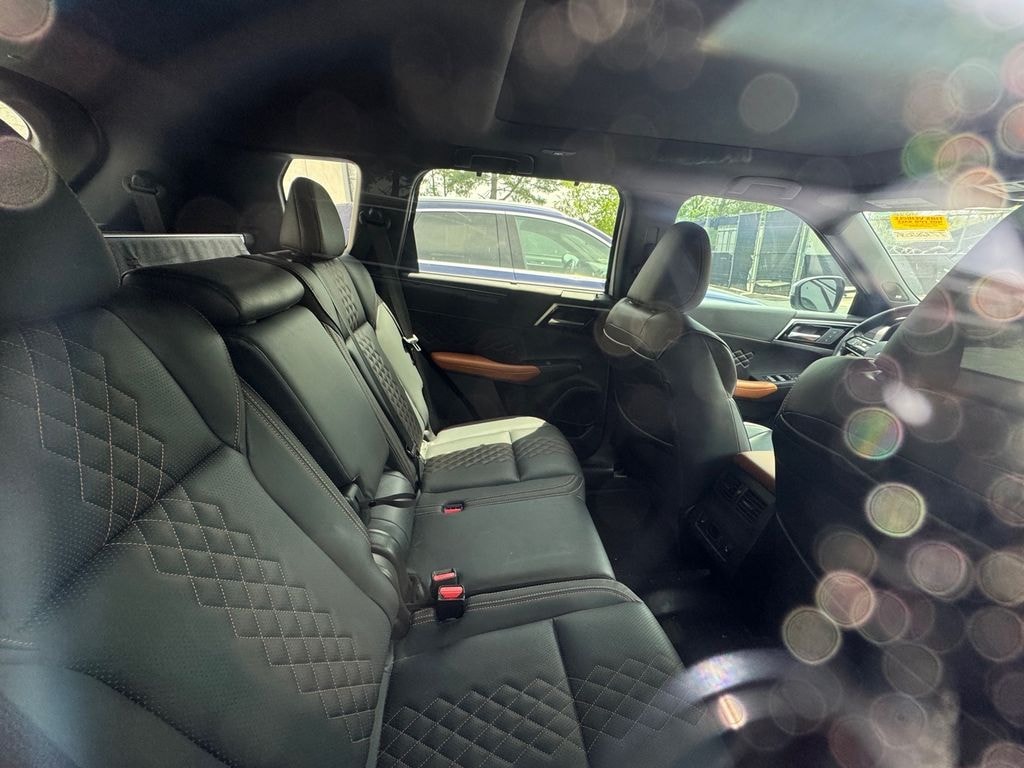 Used 2024 Mitsubishi Outlander SEL SUV