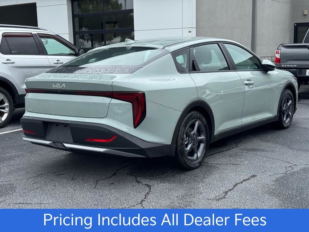New 2026 Kia K4 LXS Sedan
