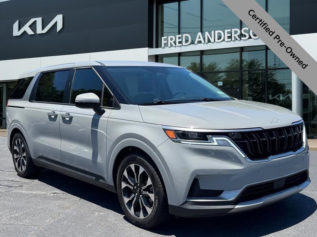 2024 Kia Sedona EX's photo