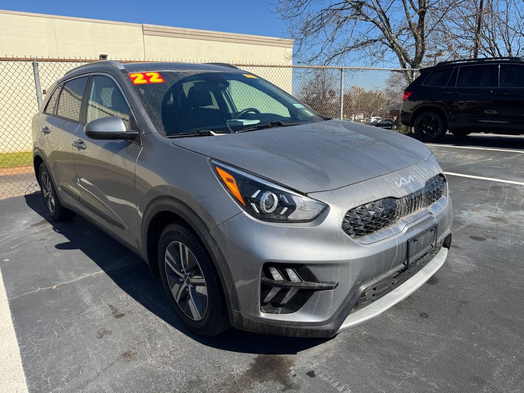 2022 Kia Niro LXS