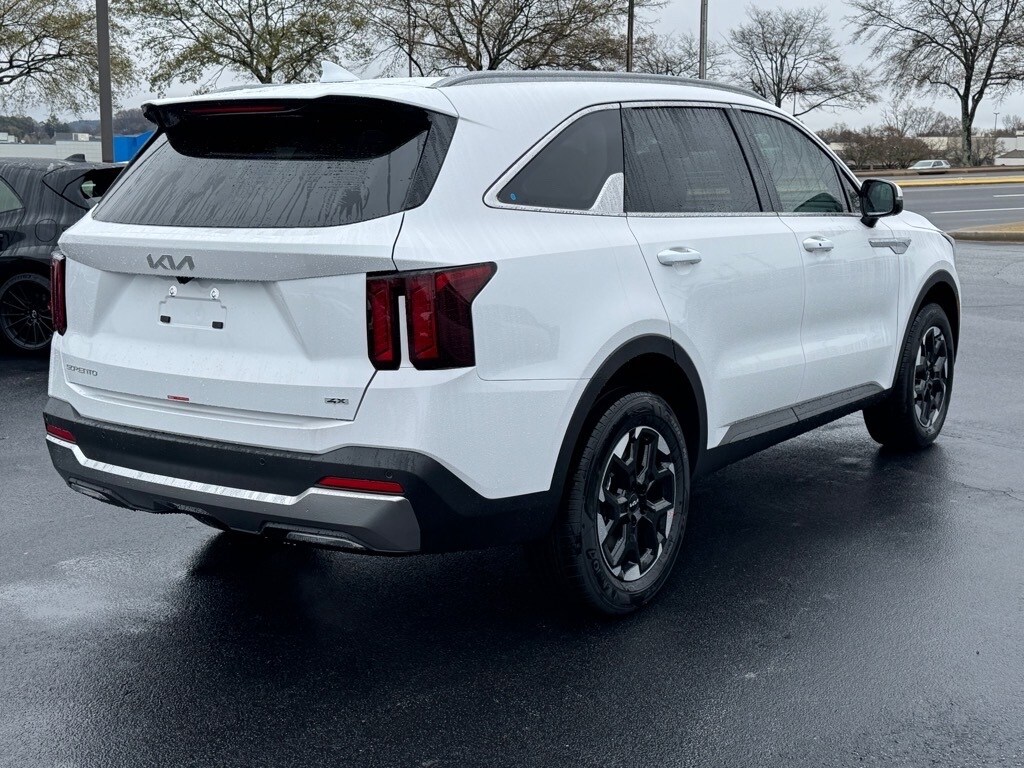 New 2026 Kia Sorento S SUV