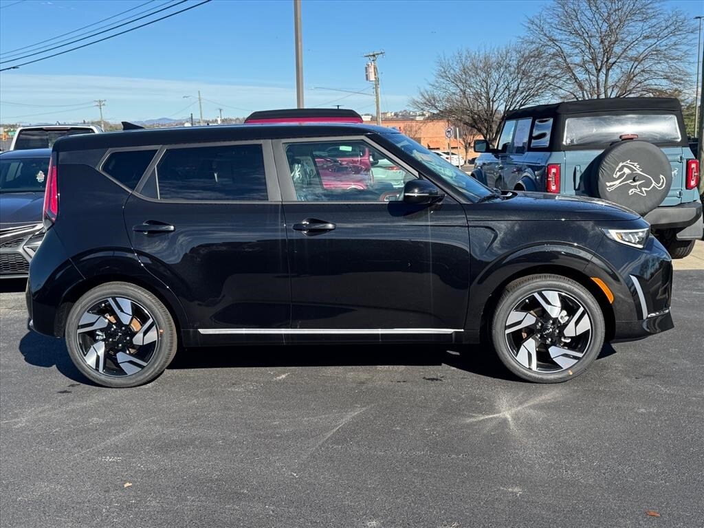 New 2025 Kia Soul GT-Line Hatchback