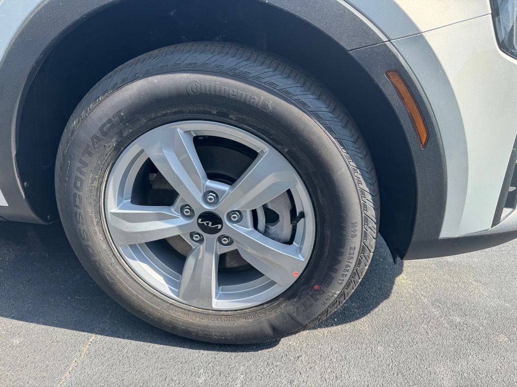 New 2026 Kia Sorento LX SUV