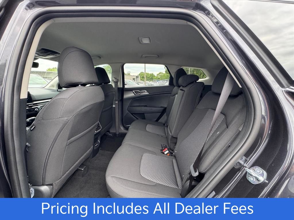 2026 Kia Sportage LX - Photo 8