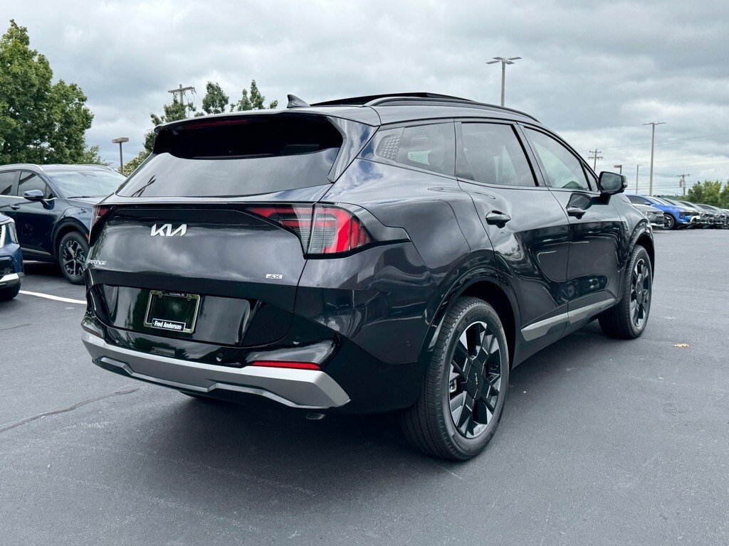 2026 Kia Sportage photo 2