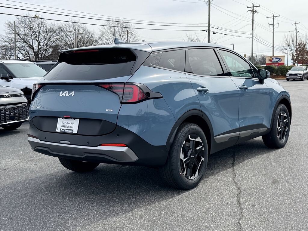 New 2026 Kia Sportage Hybrid S SUV