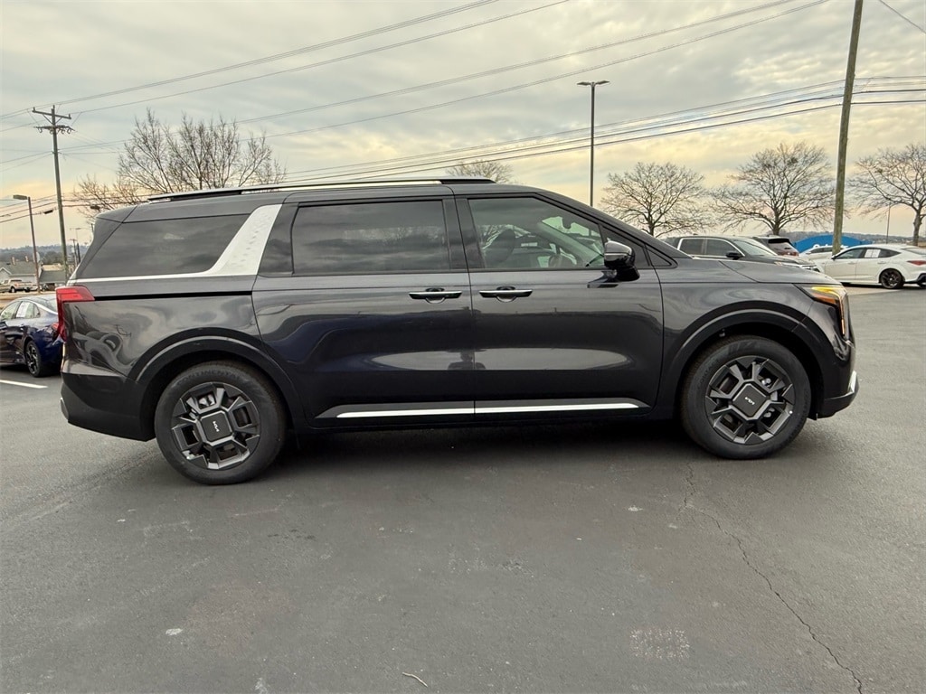 New 2026 Kia Carnival Hybrid SX Van Passenger Van