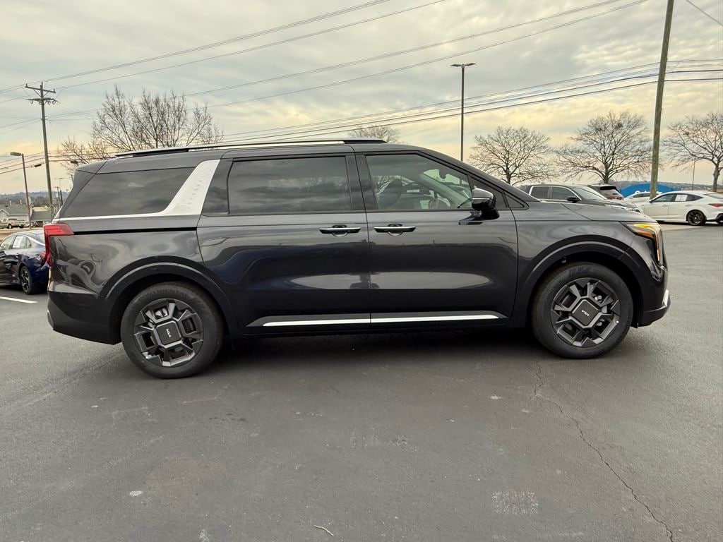 New 2026 Kia Carnival Hybrid SX Van Passenger Van