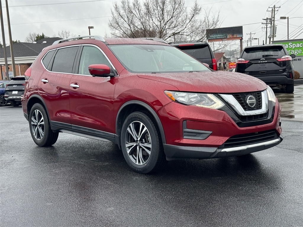 2020 Nissan Rogue SV