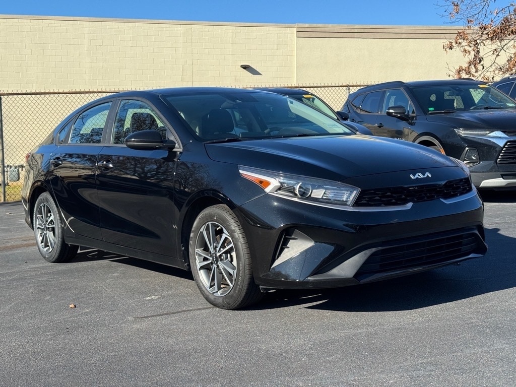 2023 Kia Forte LXS's photo