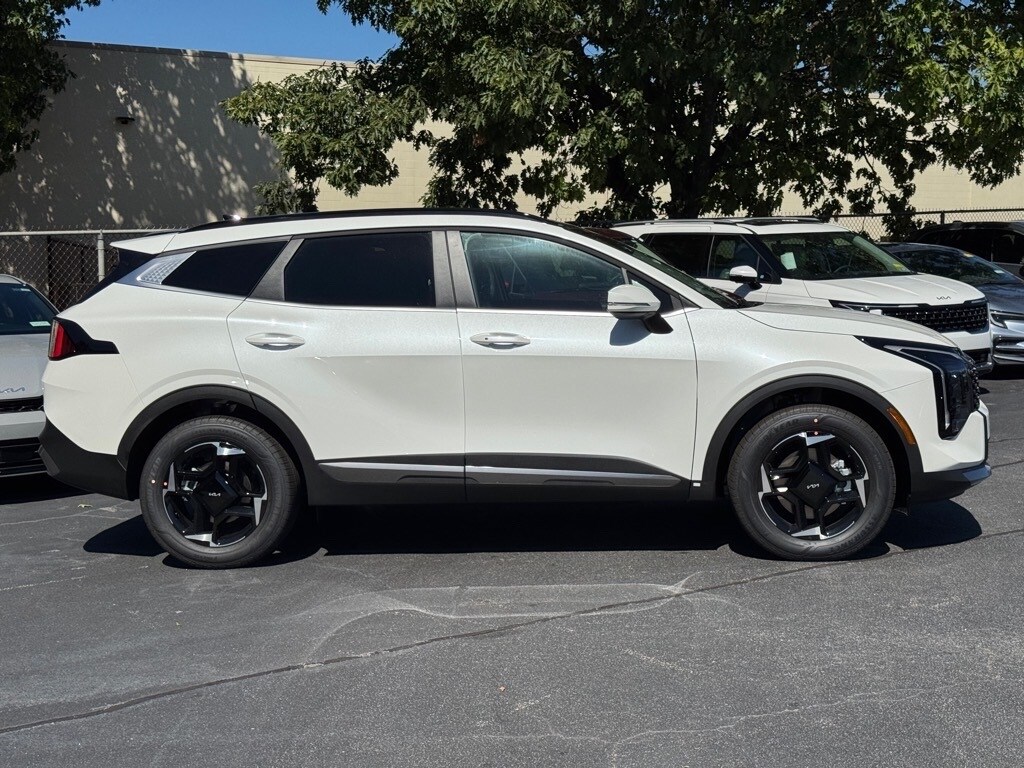 2026 Kia Sportage Hybrid EX photo 2