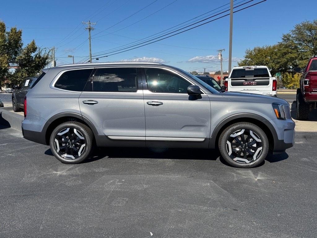 New 2025 Kia Telluride S SUV