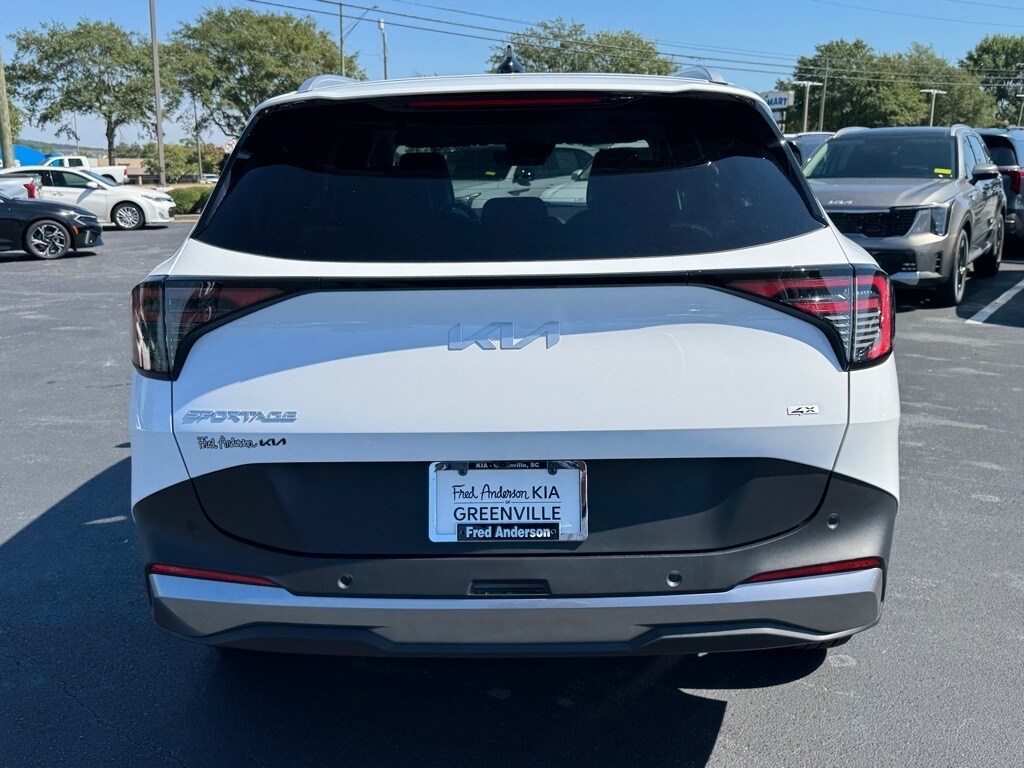 2026 Kia Sportage EX photo 4