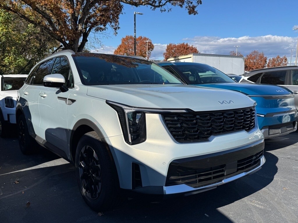 2026 Kia Sorento S's photo