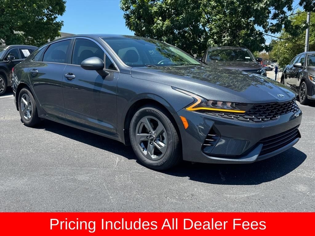 2021 Kia Optima LXS AWD's photo