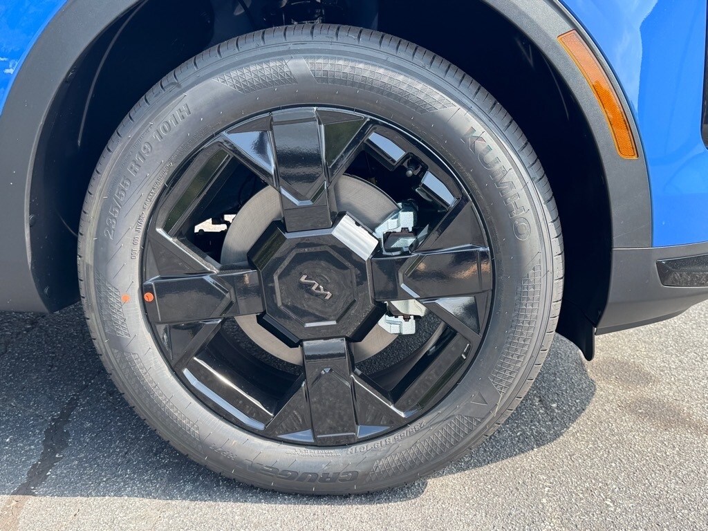 2026 Kia Sportage X-Line photo 2