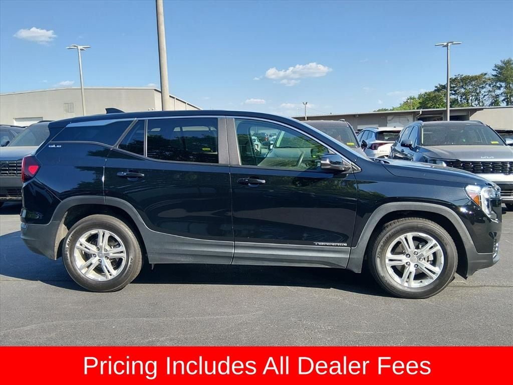 Used 2022 GMC Terrain SLE SUV