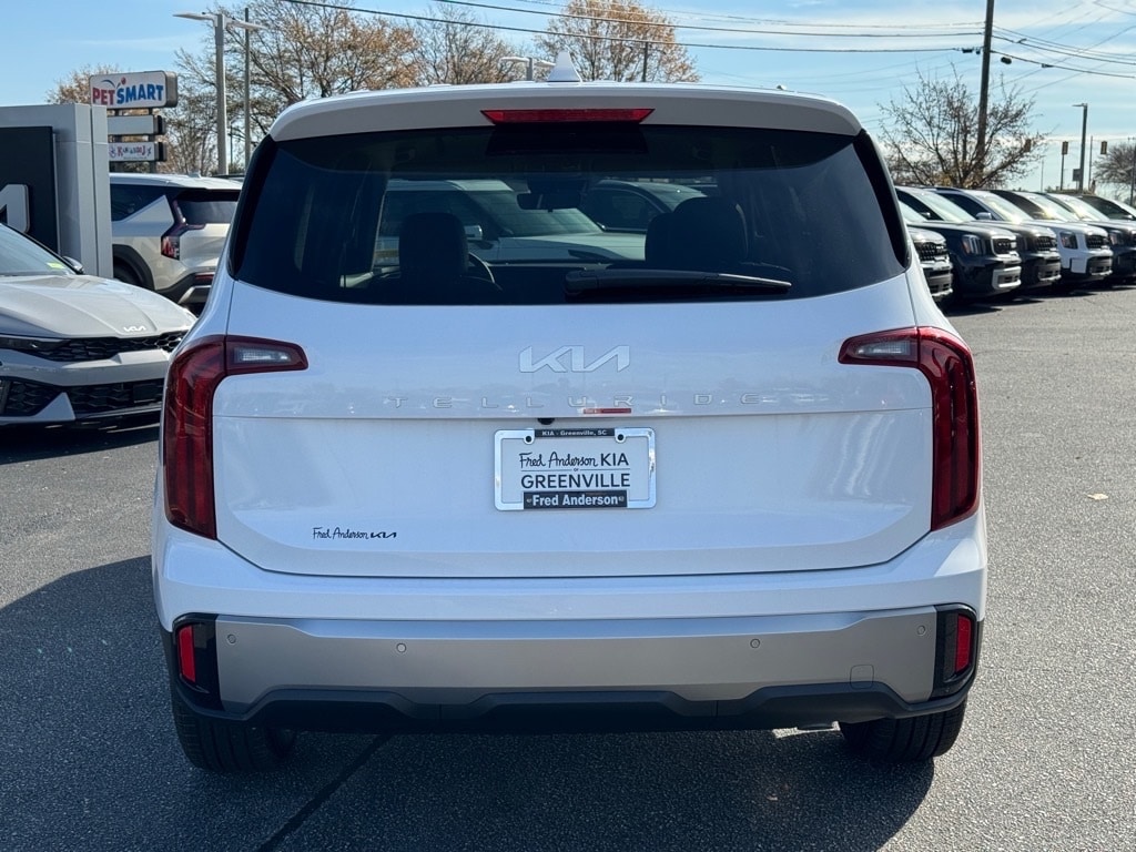New 2025 Kia Telluride LX SUV
