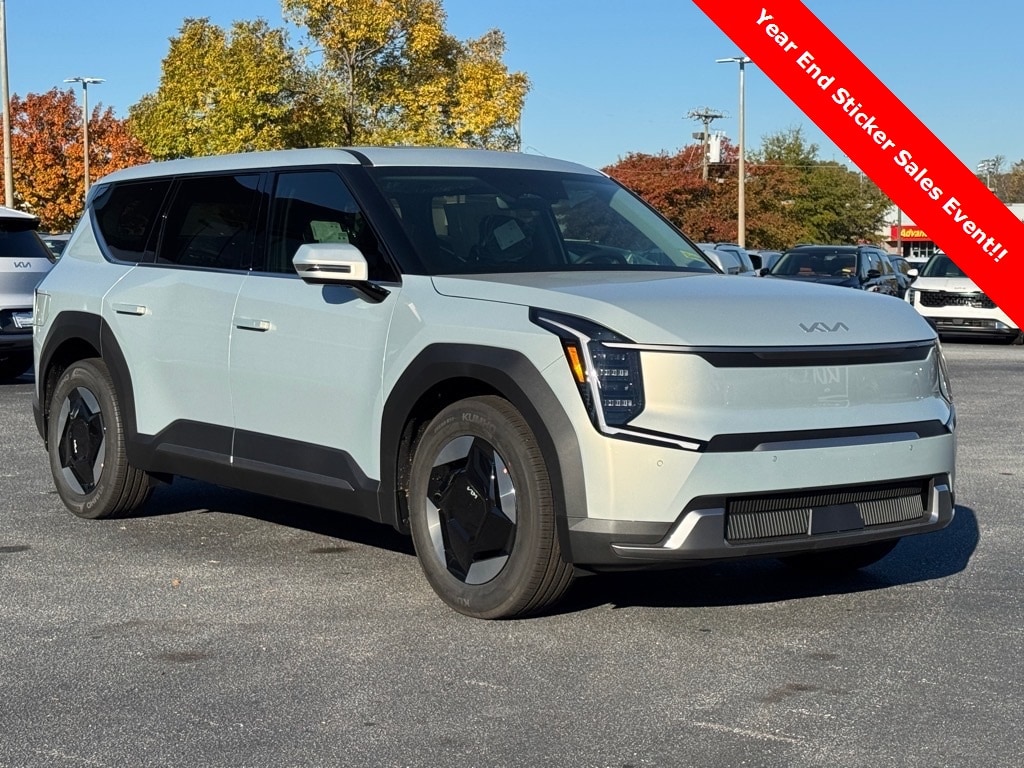 2026 Kia EV9 Light L/R's photo