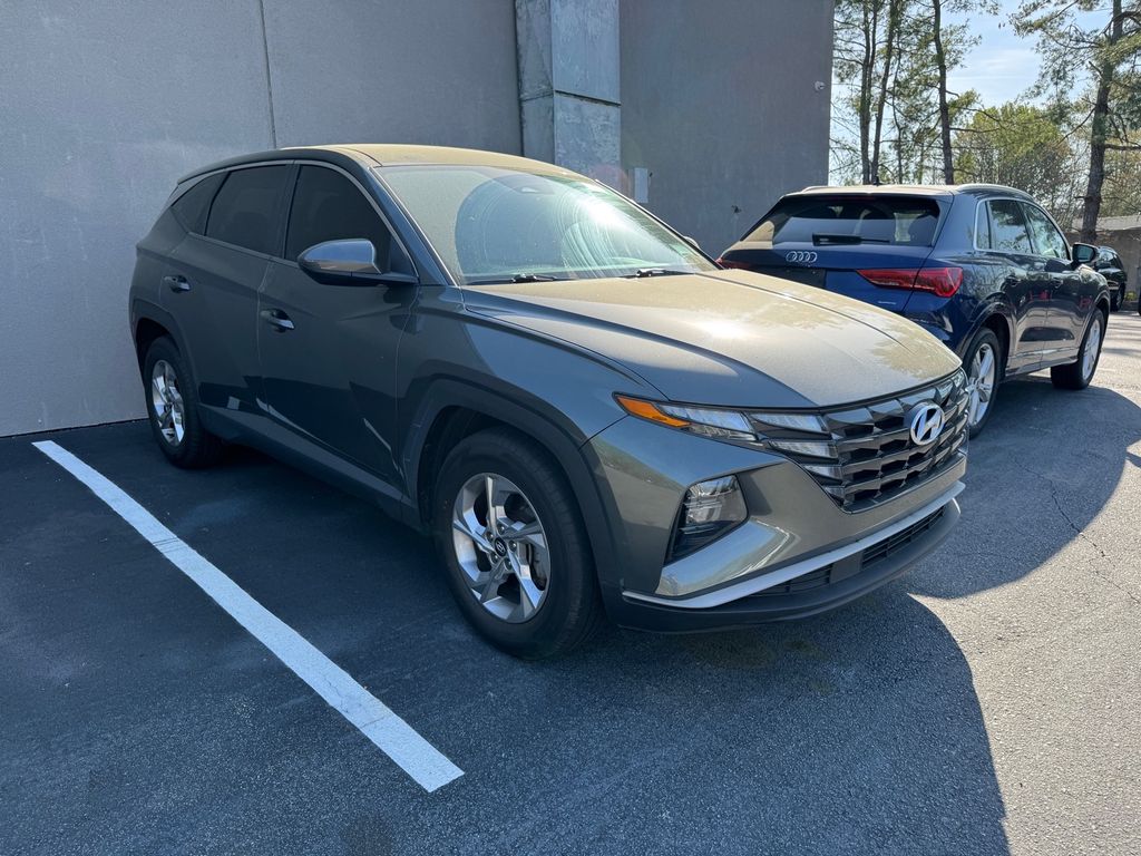 2022 Hyundai Tucson SE