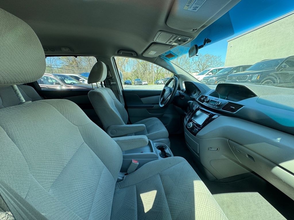 Used 2014 Honda Odyssey EX Minivan/Van
