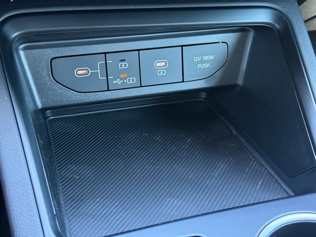2026 Kia K5 LXS - Photo 18