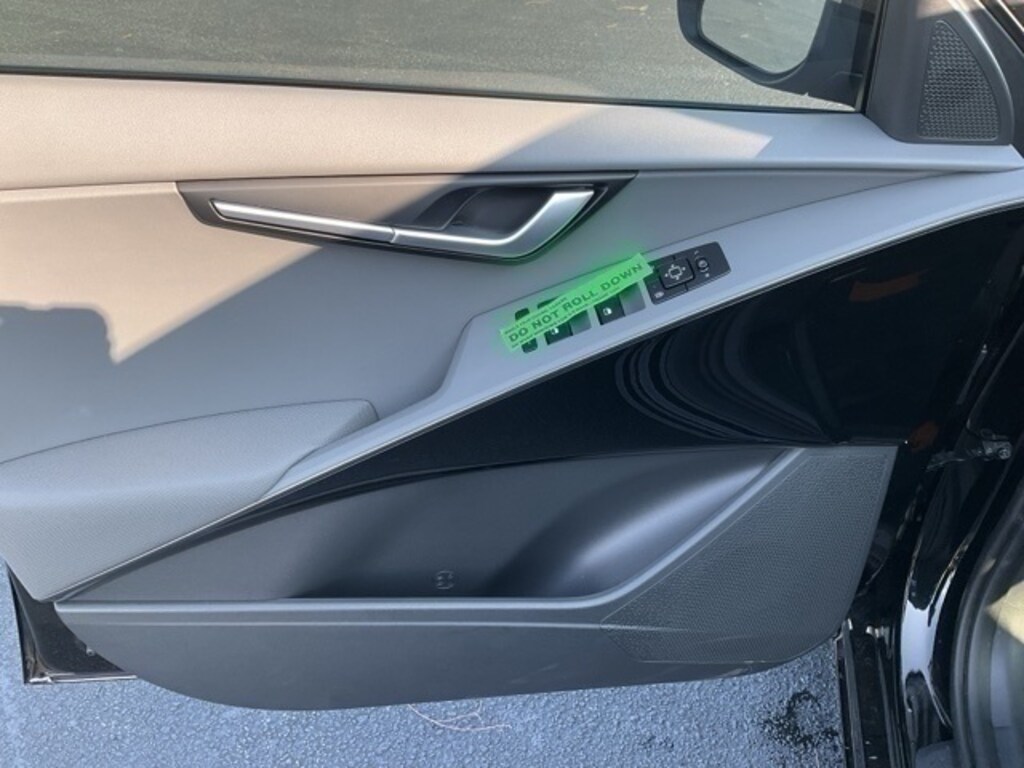 New 2025 Kia Niro EX SUV