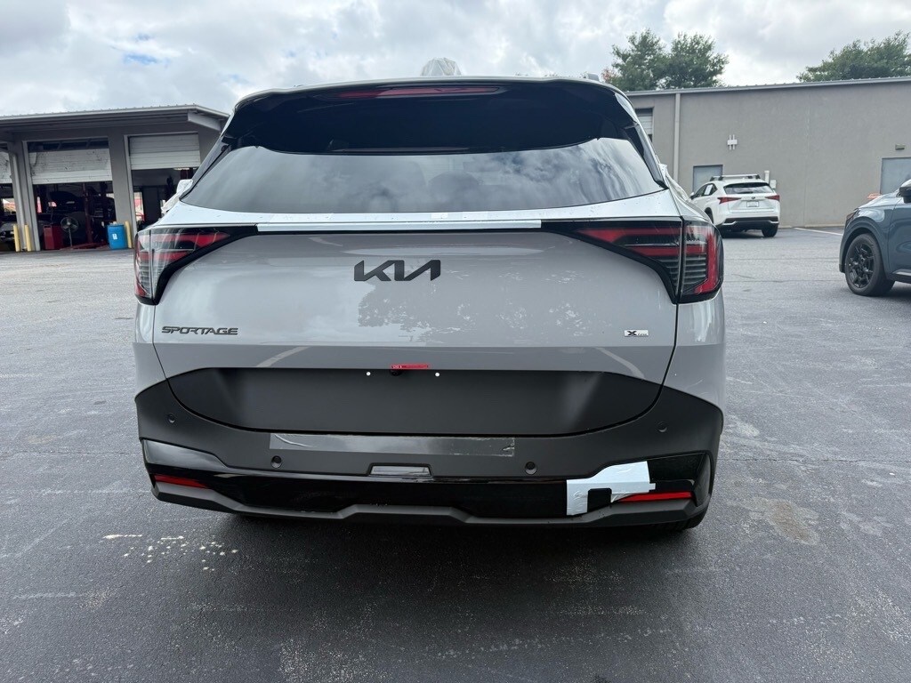 2026 Kia Sportage Hybrid EX photo 3