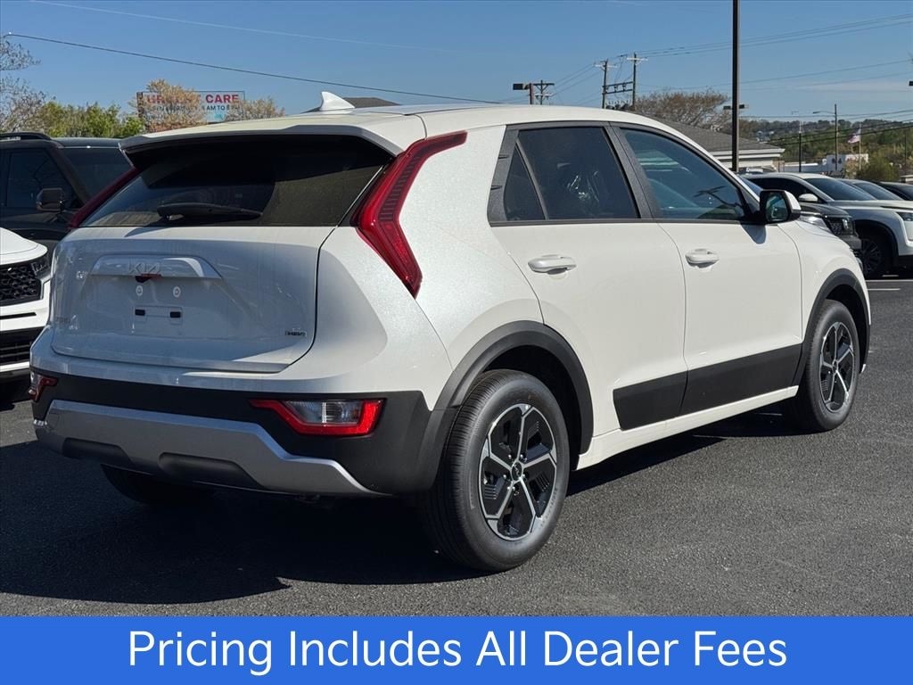 New 2026 Kia Niro LX SUV