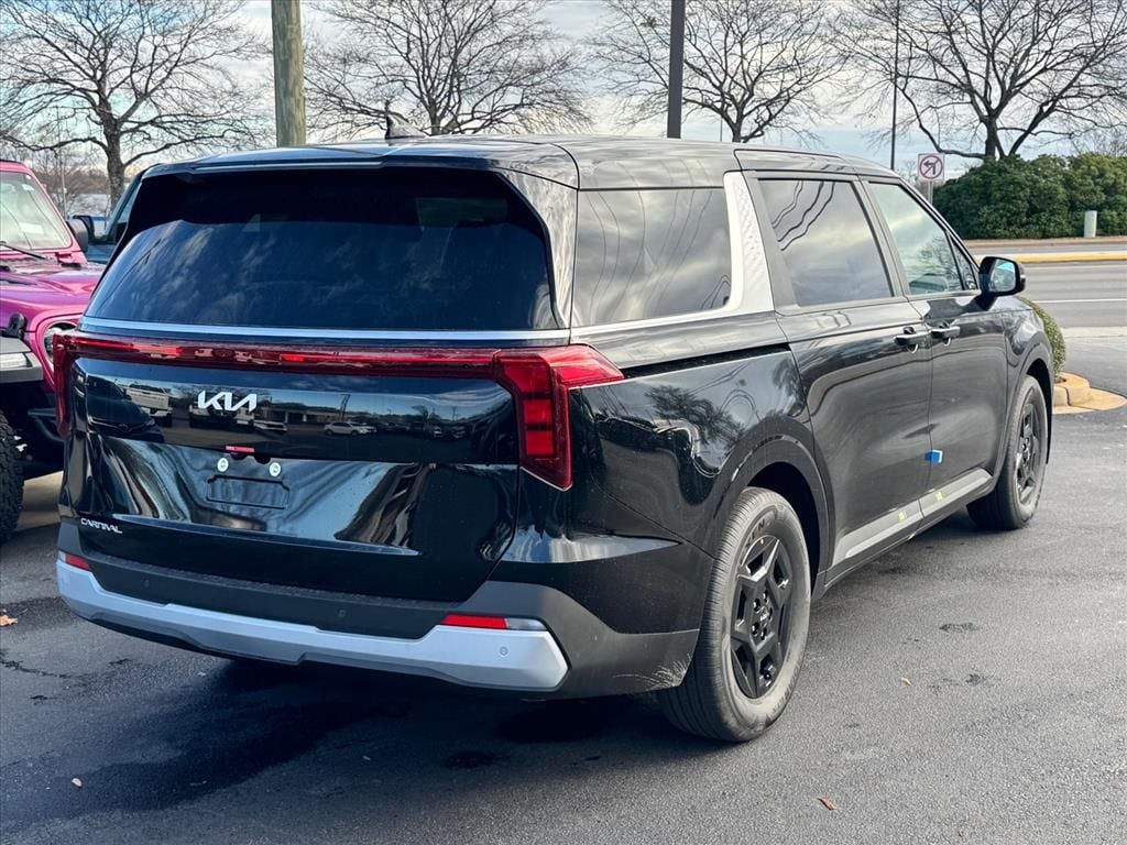 New 2026 Kia Carnival LXS Van Passenger Van
