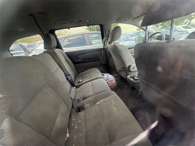 2013 Honda Odyssey EX photo 3