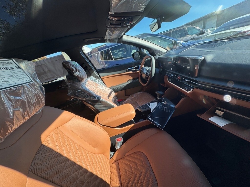 2026 Kia Sportage X-Line photo 2