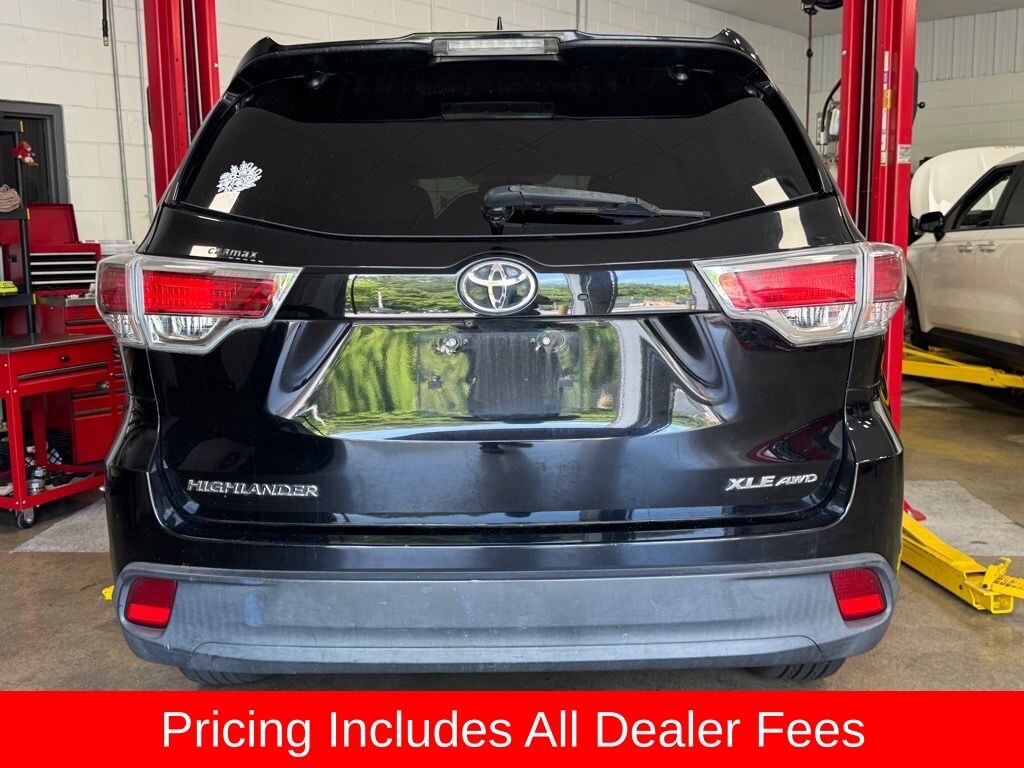 Used 2016 Toyota Highlander XLE V6 SUV