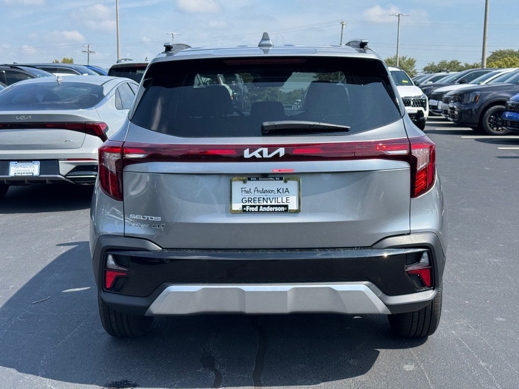 New 2026 Kia Seltos S SUV