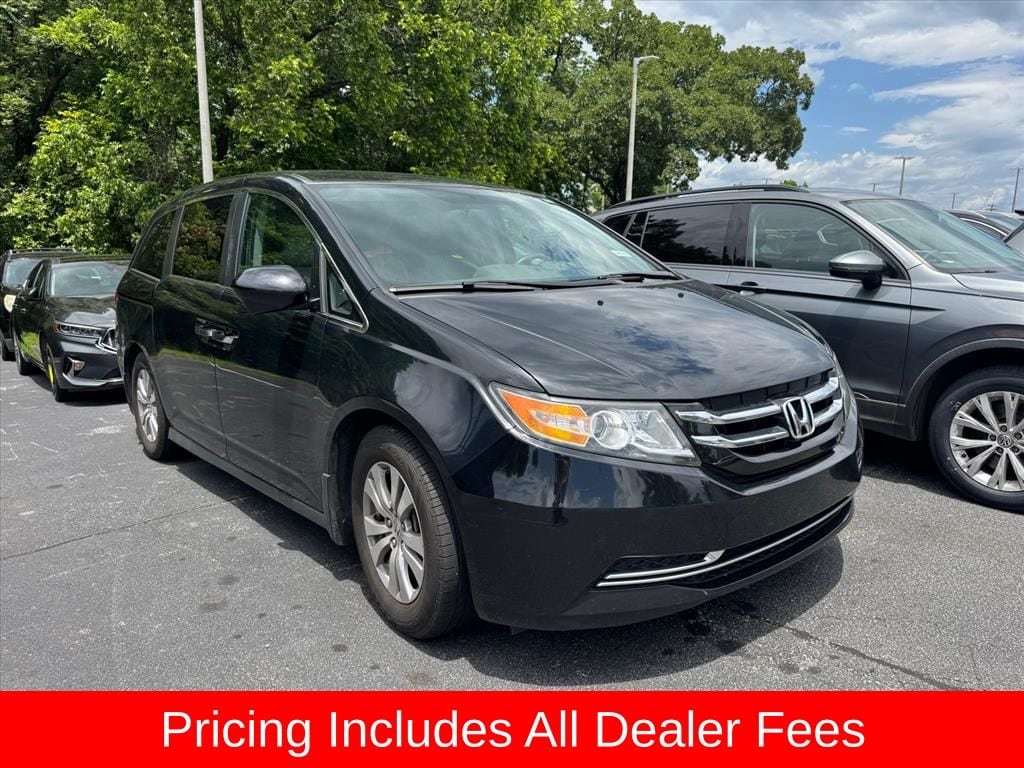 2017 Honda Odyssey SE's photo