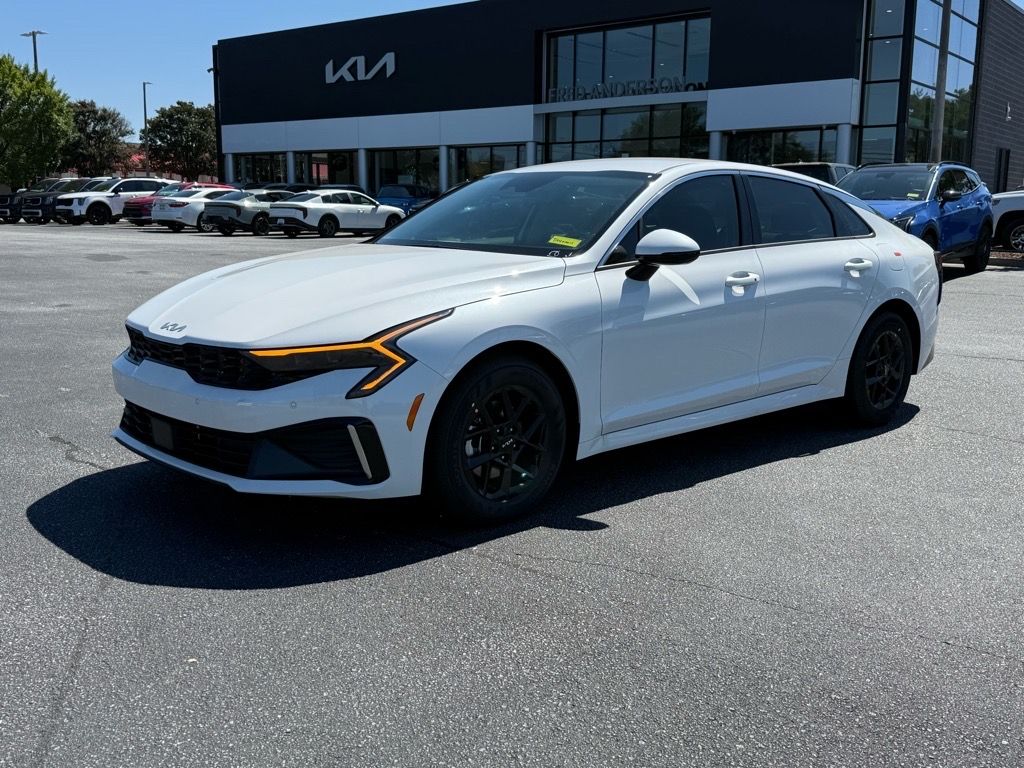 2026 Kia K5 LXS - Photo 7