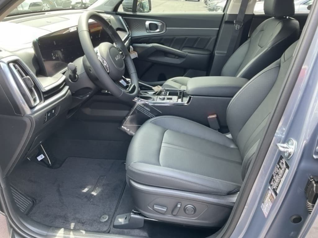 New 2025 Kia Sorento SX SUV
